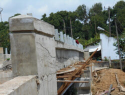 Terancam Tak Selesai, Jembatan di Kemingking Dibangun Asal Jadi