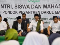 Jokowi Puji Pondok Pesantren Darul Ma’arif