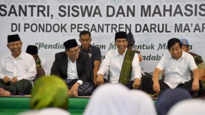 Jokowi Puji Pondok Pesantren Darul Ma’arif