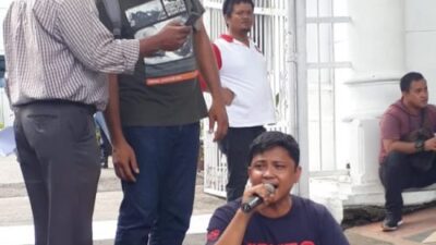 Jembatan Gantung Kerinci Roboh, LSM PABRI Demo Kejati Jambi