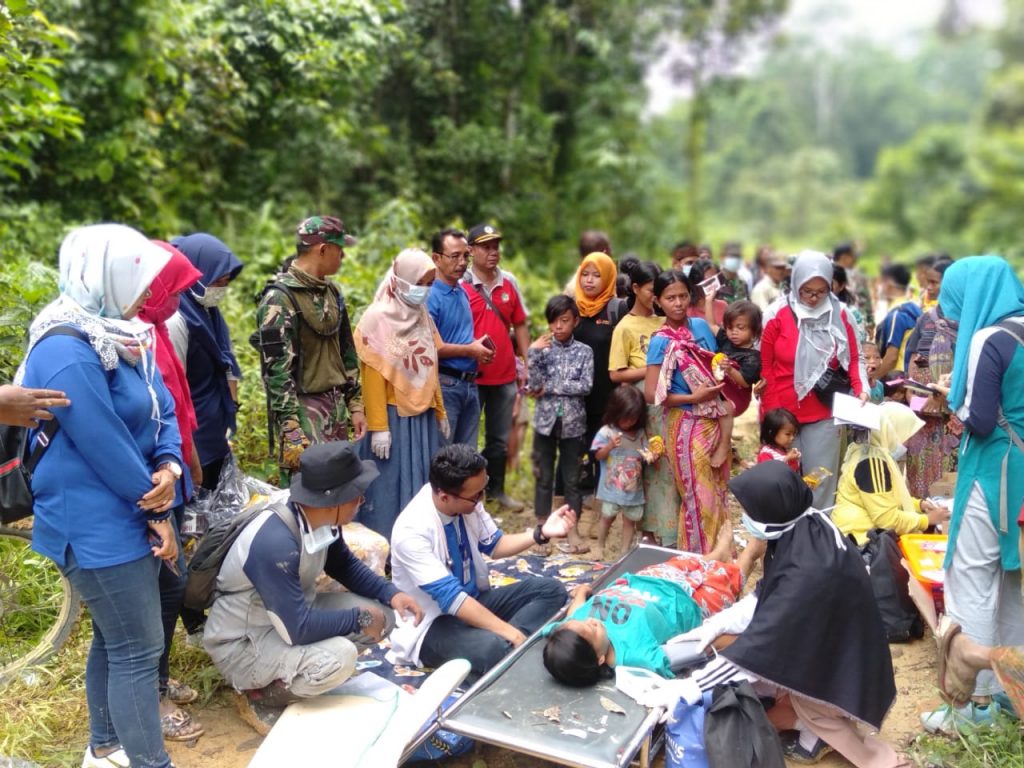 100 Warga SAD Sakit, Kodim Sarko Turun Tangan