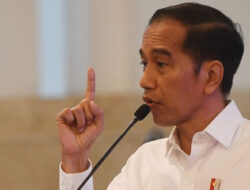 Jokowi Belum Berpikir Lockdown Wilayah Corona