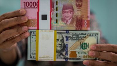 Rupiah Ditutup Rp 15.912 Per Dollar AS