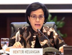 Sri Mulyani: Pemprov DKI Tak Bisa Beri Warganya Bansos dan BLT