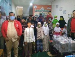 PSI Kota Jambi Bagikan 500 Paket Makanan Berbuka Puasa