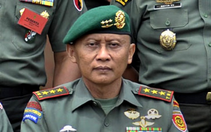 Pramono Edhie Berpulang, TNI AD Kibarkan Bendera Setengah Tiang