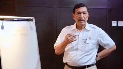 Luhut: RI Bisa Hasilkan Mobil Listrik dan 80% Bahan Baku dari Dalam Negeri