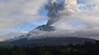 BPBD Karo Rilis Daftar Zona Merah Erupsi Gunung Sinabung