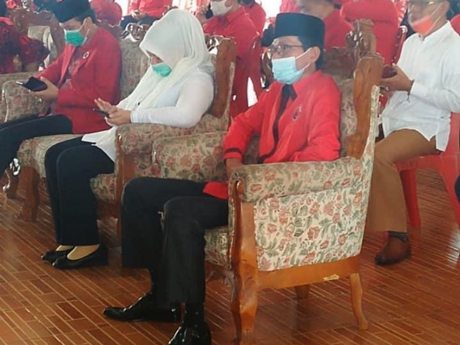 Mahdan Jemput Rekomendasi PDIP Pakai Jas Banteng Moncong Putih