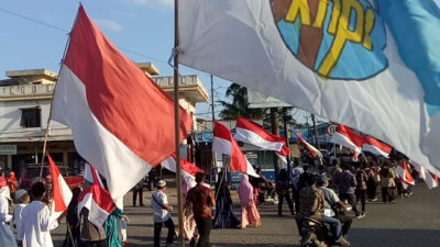 Ratusan Pemuda Tebo Long March Menuju Makam Pahlawan Sulthan Thaha Saifudin