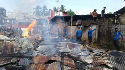 Rebusan Jagung Johan Bakar Tujuh Bedeng Haji Amran