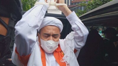 Hari Ini Rizieq Shihab Akan Diperiksa Sebagai Tersangka Kasus Swab