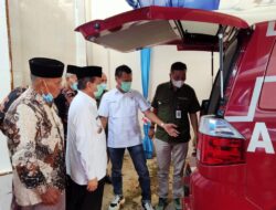 Hasbi Anshory dan Gubernur Berikan CSR Bank Jambi ke Yayasan Tahan Kilang