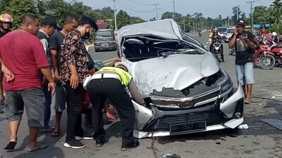 Tiga Mobil Terlibat Kecelakaan Beruntun di Jalan Lintas Tebo Bungo 