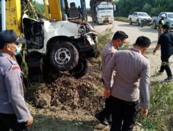 Diduga Kecelakaan, Tulang Belulang Manusia Ditemukan dalam Mobil Pikap di Mendahara Ulu, Tanjung Jabung Timur