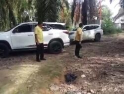 Fortuner Sebar Sembako di Jaluko Milik Istri Endria Ketua Golkar Jambi