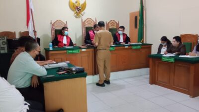 Sidang Lanjutan Gugatan Walhi Jambi, Kedua Tergugat Kompak Serahkan Draft Perdamaian