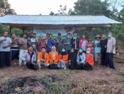 Menarik, Program Agropreneur Wisata Kampung Herbal Organik Ala Tim PHP2D UKM Entrepreneur Universitas Jambi