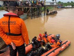 Perbaiki Mesin, Pekerja PT Angkasa Raya Jatuh dan Tenggelam ke Sungai Batanghari