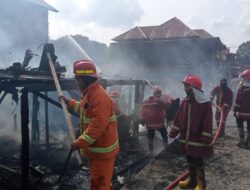 Tiga Unit Rumah Terbakar di Pelayangan