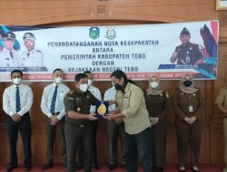 Sukses Memetakan Tapal Batas Antar Desa, ORIK Terima Penghargaan