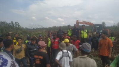 Alat Berat PT WKS Rusak Tanaman Petani di Tanjungjabung Timur, Yoggy: Tidak Manusiawi