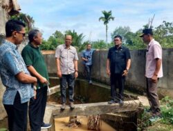 Wakil Ketua Komisi III DPRD Provinsi Jambi Ivan Wirata Tinjau Lokasi Rawan Banjir di Lintas Mendalo-Bulian