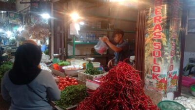 Update Harga Cabai Merah dan Cabai Rawit di Pasar Handil 31 Oktober 2022