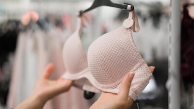 Peringatan No Bra Day Atau Hari Tanpa Bra. (Ist)