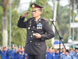 Kapolres Bambang Purwanto Irup Hari Pahlawan