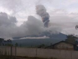 Erupsi Kerinci Terus Berlanjut, Abu Vulkanik Capai 5.005 Meter dari Permukaan Laut