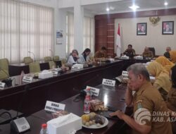 Asisten Bidang Perekonomian dan Pembangunan Laksanakan Zoom Meeting Terkait Koordinasi Pengendalian Inflasi Tahun 2025